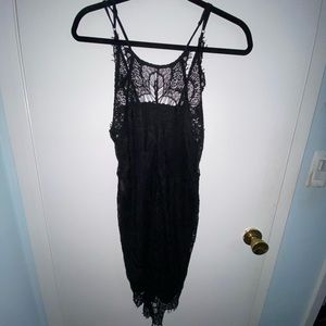 Black lace dress